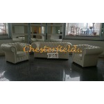 Classic XL Off-White Chesterfield Sessel 
