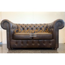 Classic  Antik mittelbraun 2-Sitzer Chesterfield Sofa 