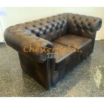 Classic  XL Antik mittelbraun 2-Sitzer Chesterfield Sofa 