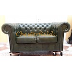 Classic 21 Antikgruen Chesterfield Garnitur