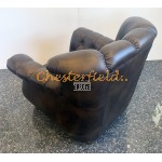 Monk Chesterfield Sessel  Antikmittelbraun (A5M)