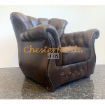 Monk Chesterfield Sessel  Antikmittelbraun (A5M)