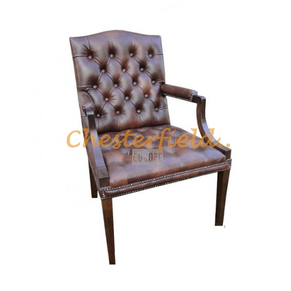 King  Antikbraun (A5) Chesterfield Armstuhl