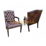 King  Antikbraun (A5) Chesterfield Armstuhl