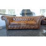 Windchester Antikgold 3-Sitzer Chesterfield Sofa - TheChesterfields.de