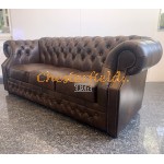 Windsor XL Antik MIttelbraun 3-Sitzer Chesterfield Sofa